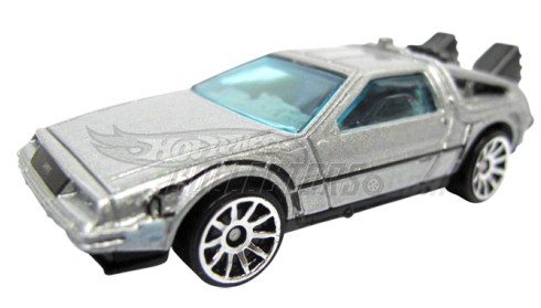 Hotwheels-81-DeLorean-DMC-12-BackToFuture-Time-Machine-2011