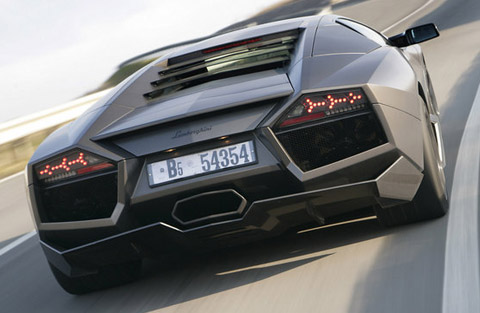 Lamborghini-reventon-back-hot-wheels-2010